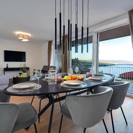 Apartment Premium With Beautiful Sea View, Short Walk To The Sea Opatija