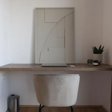 Premium With Beautiful Sea View, Short Walk To The Sea * Abbázia