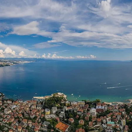 Premium With Beautiful Sea View, Short Walk To The Sea * Опатія