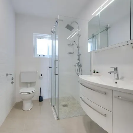 Premium With Beautiful Sea View, Short Walk To The Sea Lejlighed Opatija