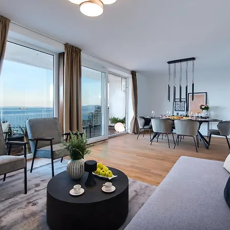 Premium With Beautiful Sea View, Short Walk To The Sea Lejlighed *