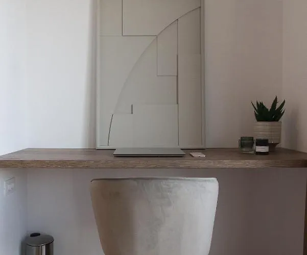 Premium With Beautiful Sea View, Short Walk To The Sea * Опатія